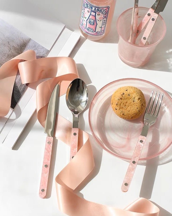 Modern Pinky Flatware Set (10 pcs) – Sleek Nordic Stainless Steel Silverware