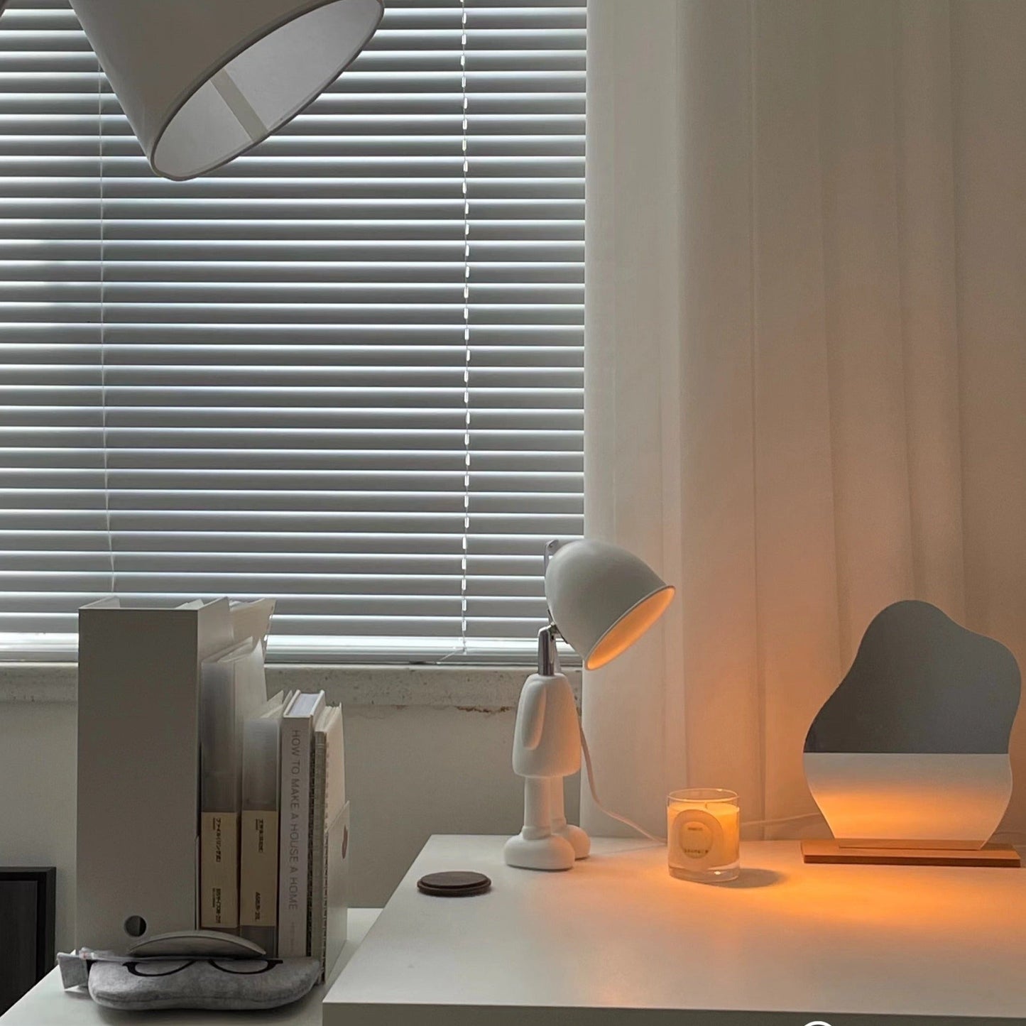 Lil Robot Candle Warmer Lamp – Electric Dimmable Lamp for Large Candles