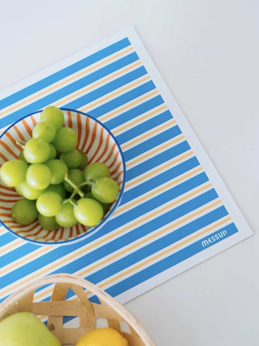 Dopamine Stripe Placemats (Set of 4) – Easy-Clean Faux Leather Table Mats