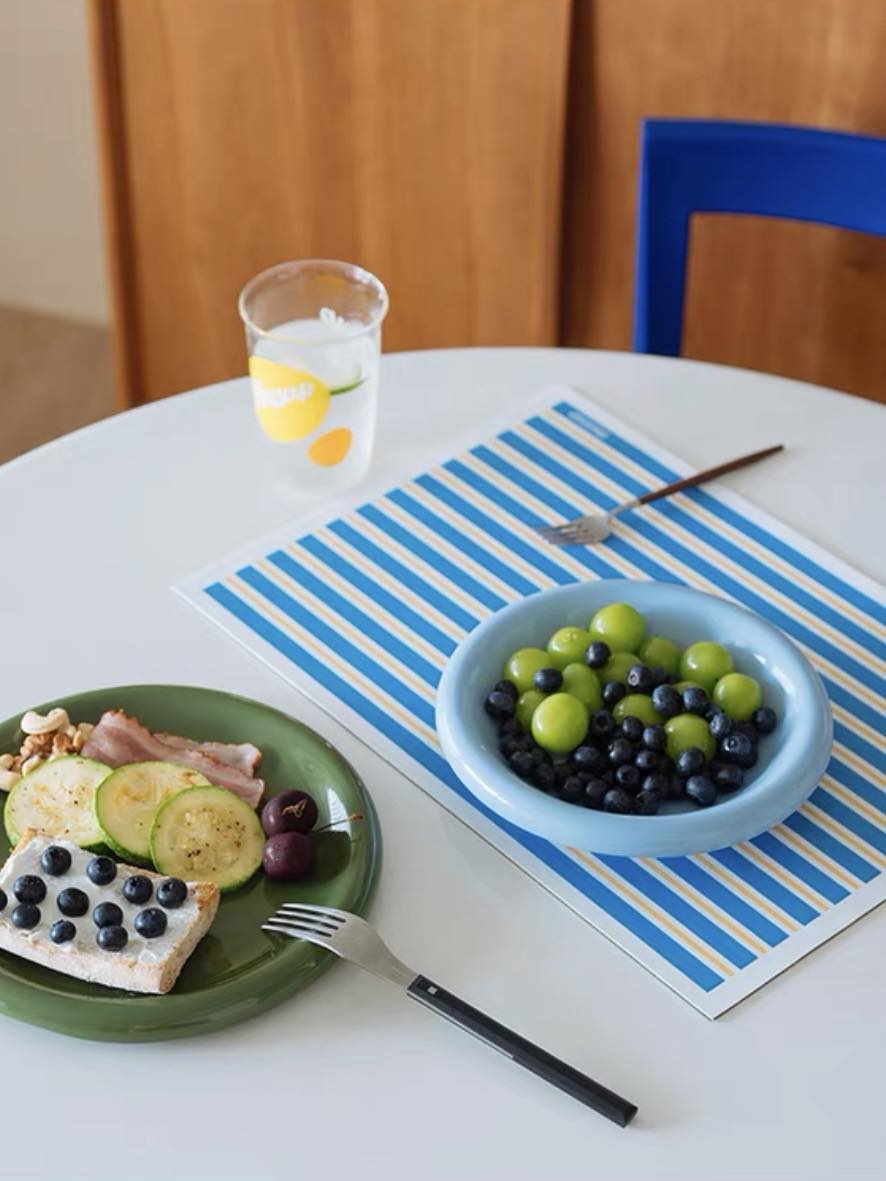 Dopamine Stripe Placemats (Set of 4) – Easy-Clean Faux Leather Table Mats