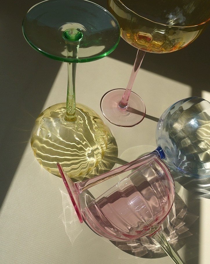 Retro Pastel Cocktail Glasses Coupe Set (4 pcs) – Handblown Vintage-Inspired Party Glassware