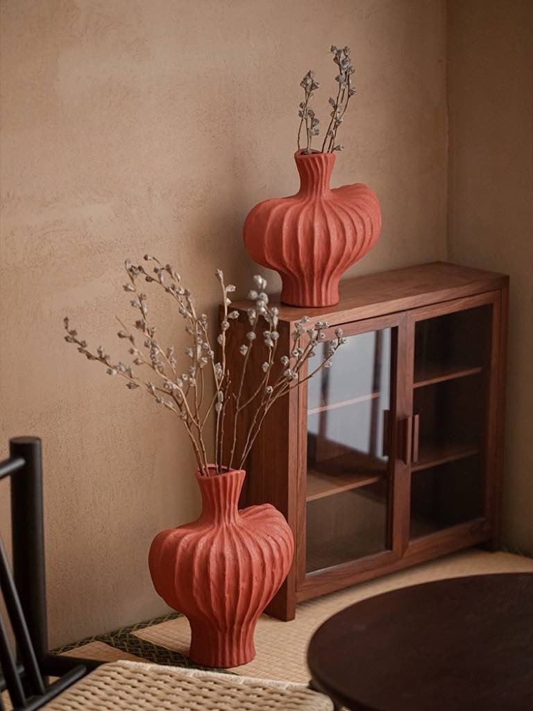 Handmade Wabi-Sabi Ceramic Vase – Red, Black & White