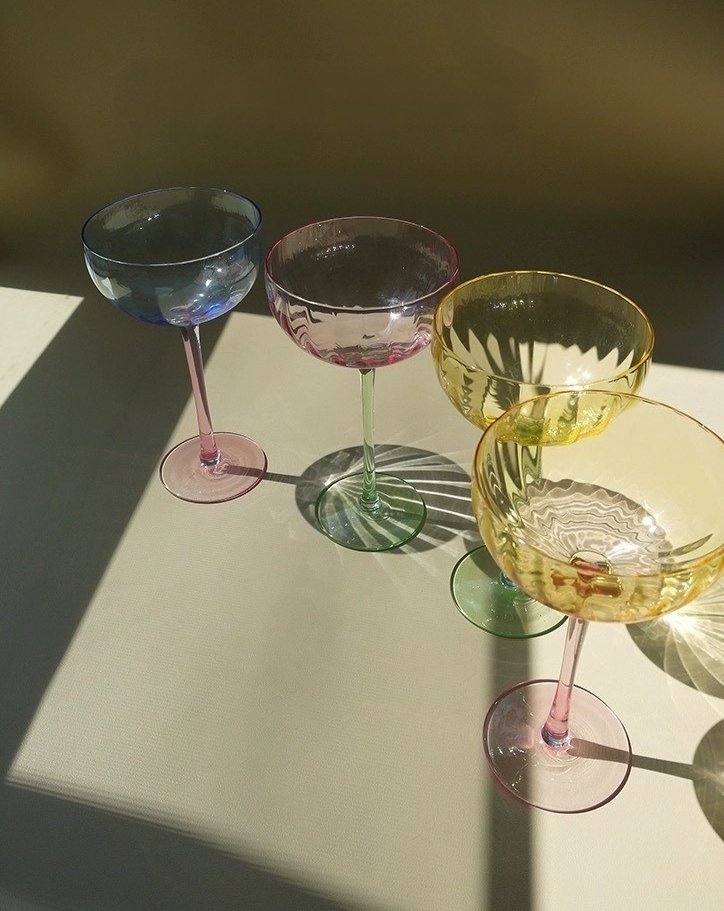 Retro Pastel Cocktail Glasses Coupe Set (4 pcs) – Handblown Vintage-Inspired Party Glassware