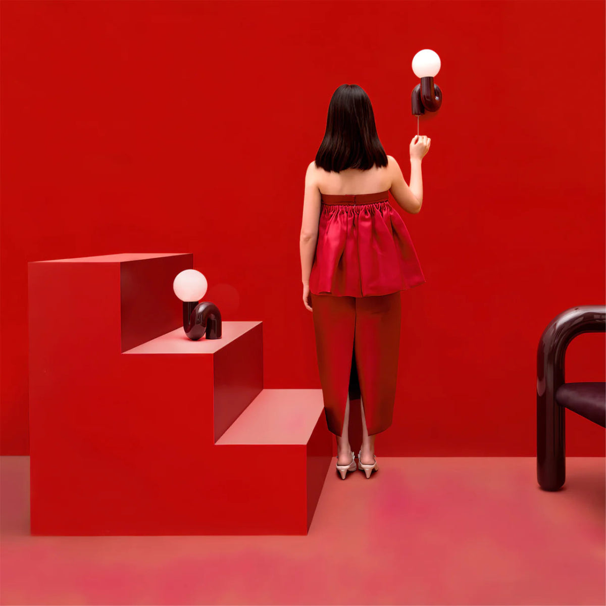 Modern Spiral Bedside Lamp – Quirky Whimsical Statement Table Light