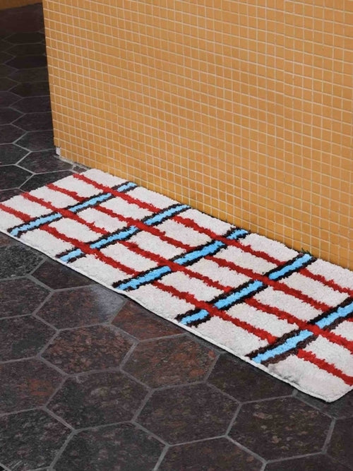 Retro Contrast Checker Runner Rug – Ultra Soft Tufted Bedside Carpet