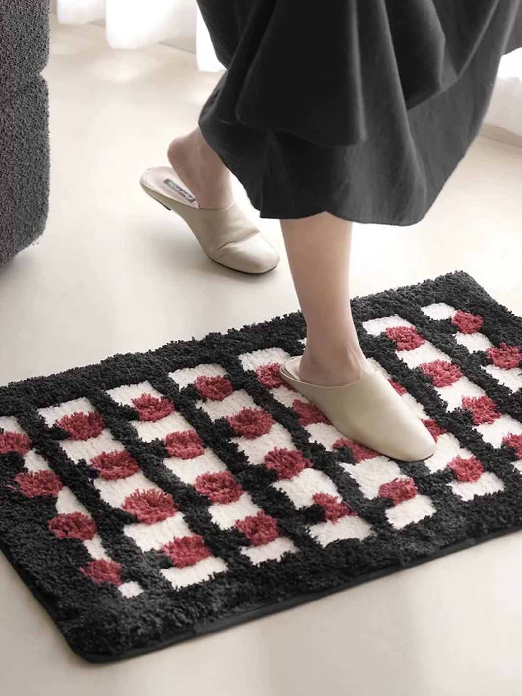 Retro Dotted Bath Rug – Ultra Soft, Absorbent & Anti-Slip