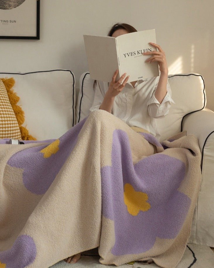 Sunflower Throw Blanket – Ultra Soft Microfiber Cozy Blanket with Vibrant Pattern